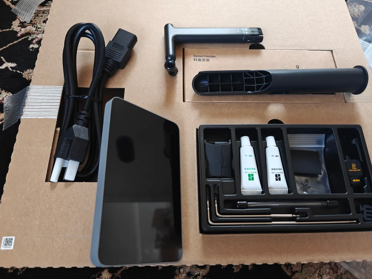 Accessories and toolkit layout