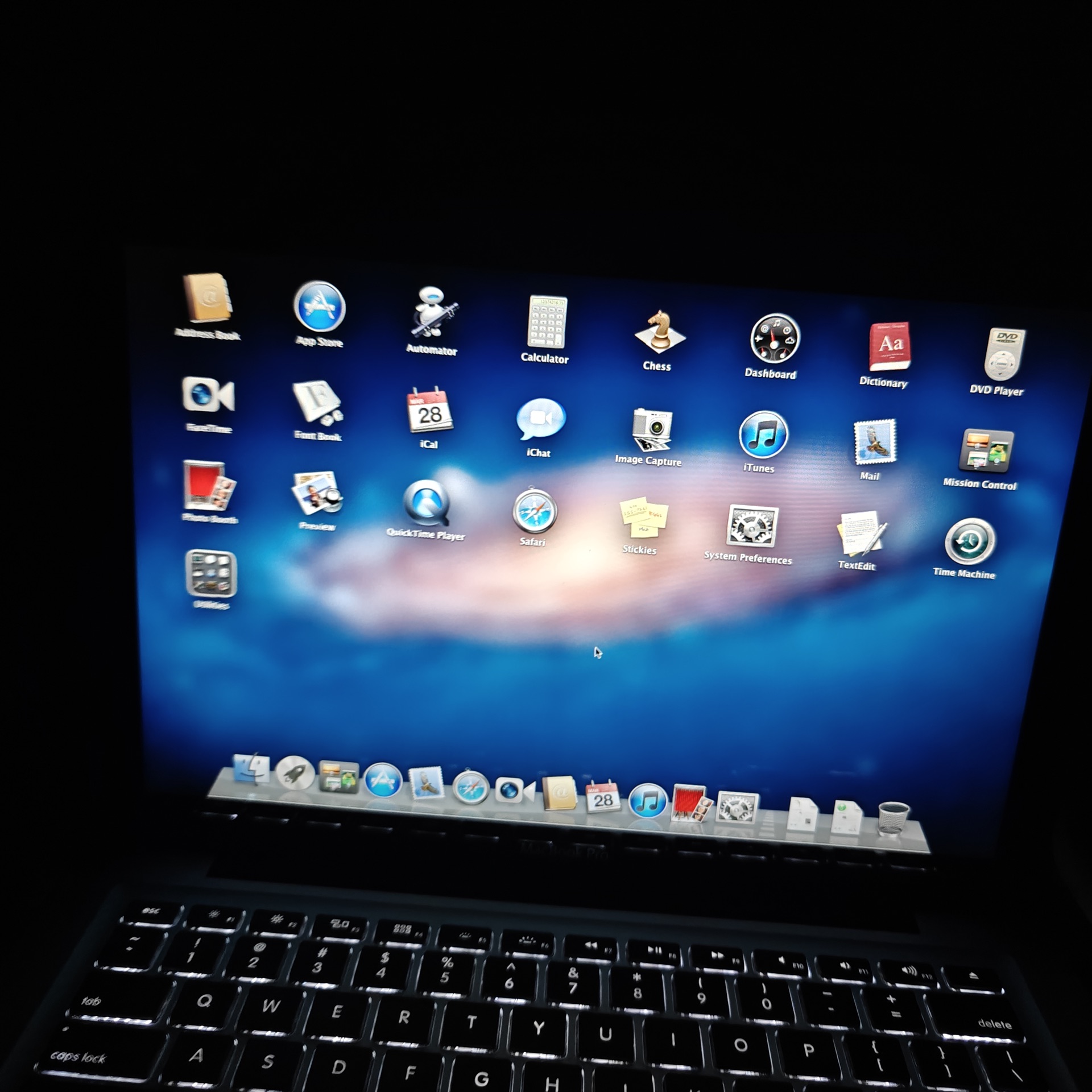 MacBook Pro 2010 - From Mac OS Lion to Sequoia