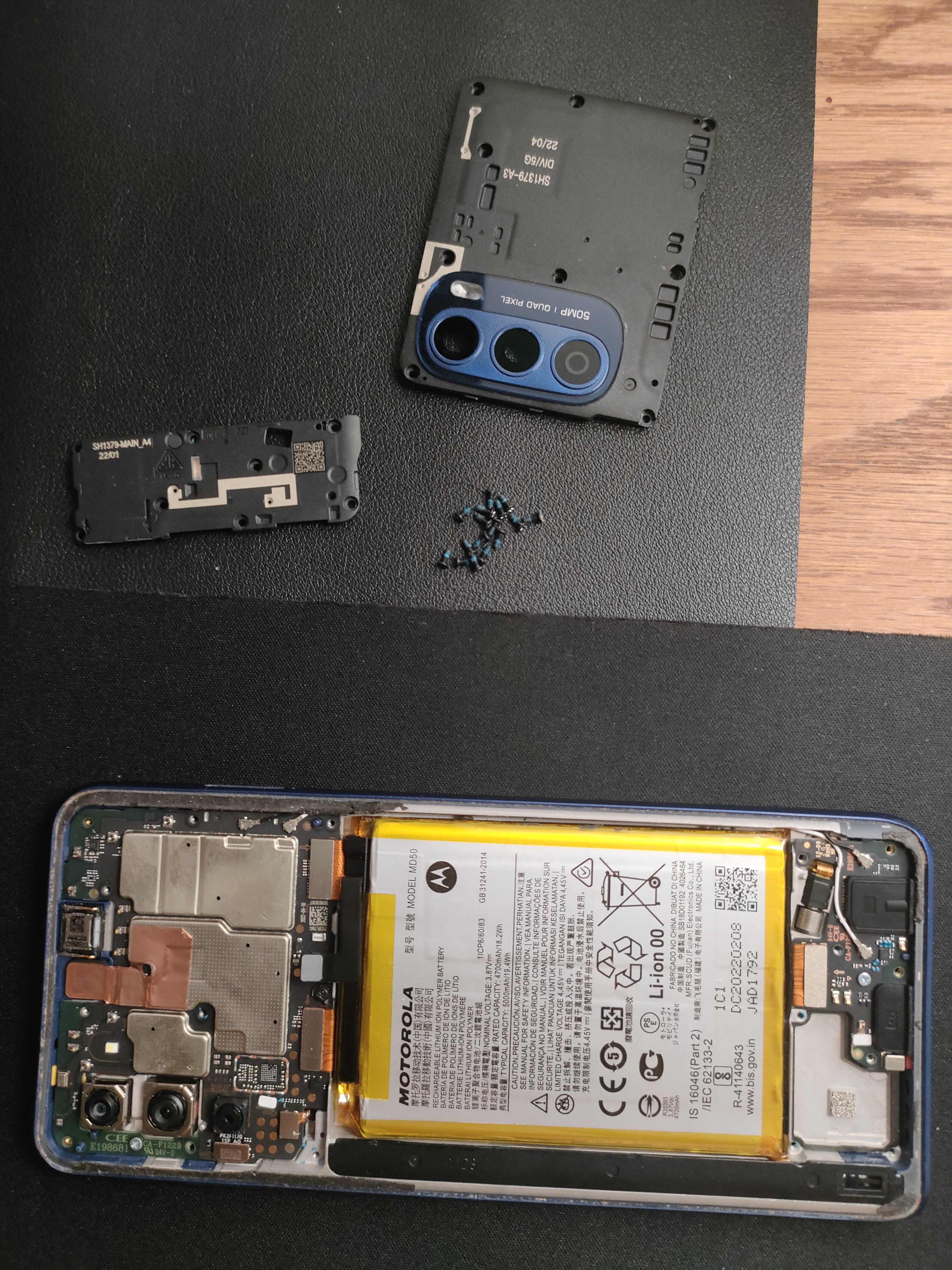 Back cover removed, exposing internals
